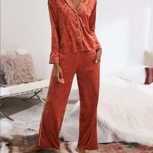 Aerie Velvet Pants